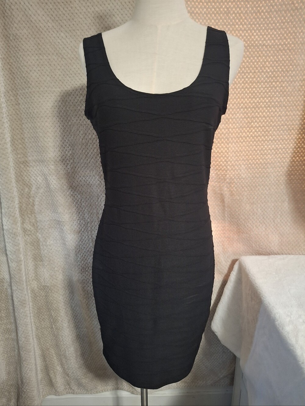 Women's GUESS Black Sleeveless Dress